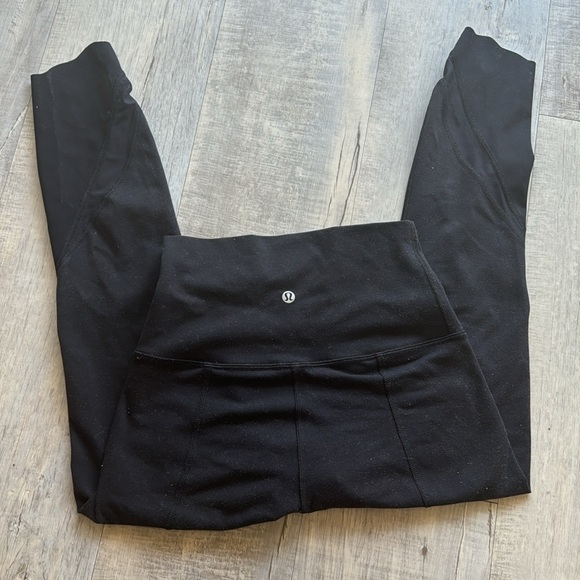 Lululemon Scalloped Hem High Rise Tight - Picture 4 of 4